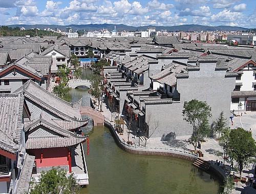 小小兵团